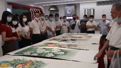 嘉友喜迎画展，庆贺建党周年